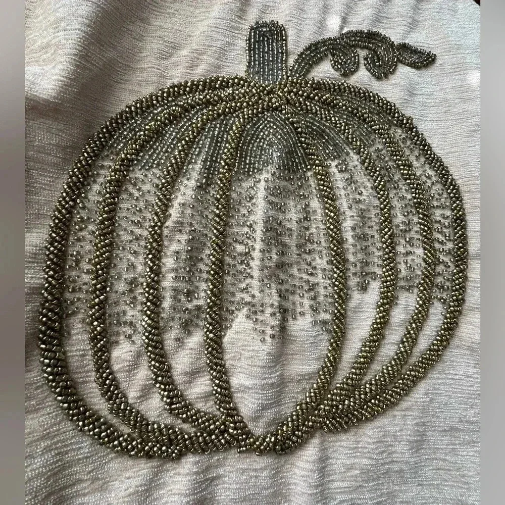 Family Gatherings | beaded pumpkin table runner